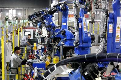 強(qiáng)信心 促發(fā)展丨定調(diào)2024!從這四種關(guān)系領(lǐng)會(huì)中央經(jīng)濟(jì)工作會(huì)議