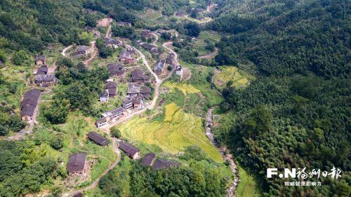 永泰縣清涼鎮(zhèn):不死傳奇驚山田 紅色傳統(tǒng)耀文潭